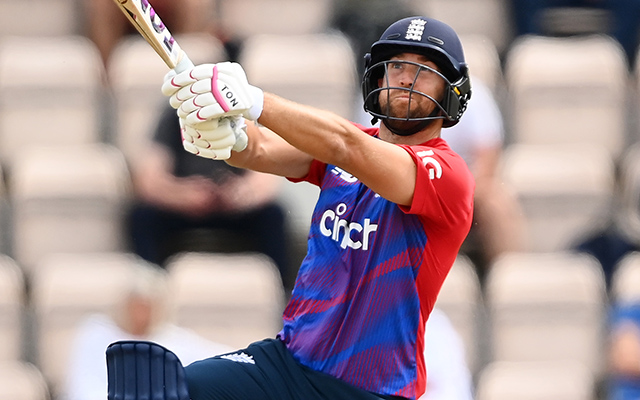 Dawid Malan of England hits out
