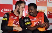 Kane Williamson and Muttiah Muralitharan (Image Source: BCCI/IPL)