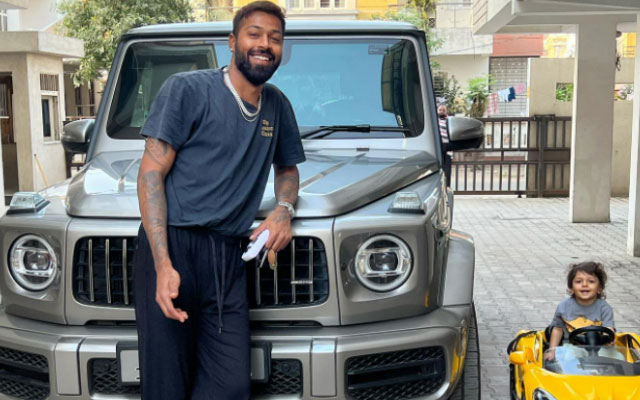 Hardik Pandya With His Son (Image Credit- Instagram)