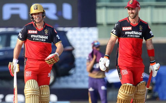 AB de Villiers and Glenn Maxwell (Image Source: BCCI/IPL)