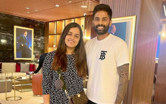 Suryakumar Yadav with his wife Devisha (Image Source: Instagram)