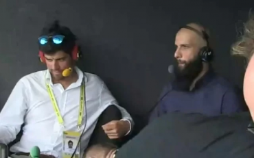 Alastair Cook and Moeen Ali (Photo Source: Twitter)