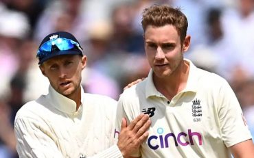 Joe Root and Stuart Broad (Image Source: Getty Images)