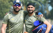 Harbhajan Singh & Yuvraj Singh. (Photo Source: Twitter)