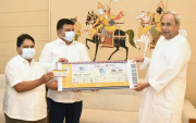 Odisha CM Naveen Patnaik buys 1st ticket for 2nd T20I at Barabati (Photo Source: Twitter)