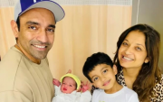 Robin Uthappa with his family and newborn. (Photo Source: Twitter)