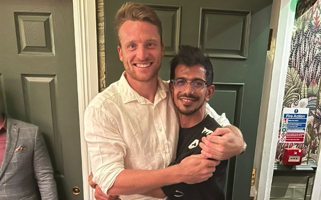Yuzvendra Chahal and Jos Buttler (Image Source: Twitter)