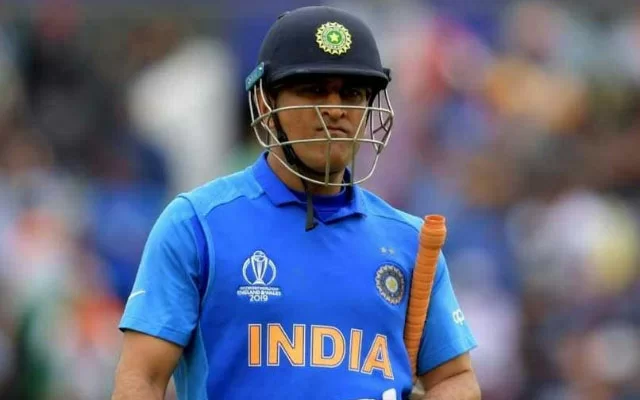 MS Dhoni in the 2019 world cup semi-final. (Photo Source: Twitter)