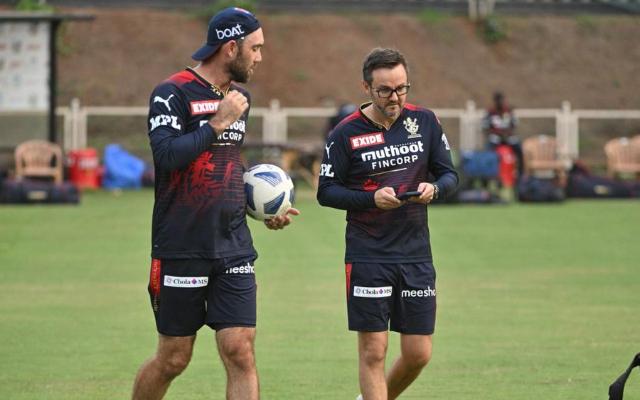 Glenn Maxwell and Mike Hesson (Pic Source-Twitter)