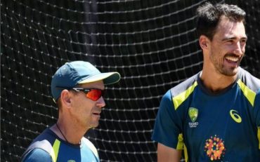 Justin Langer and Mitchell Starc (Image Credit- Twitter)