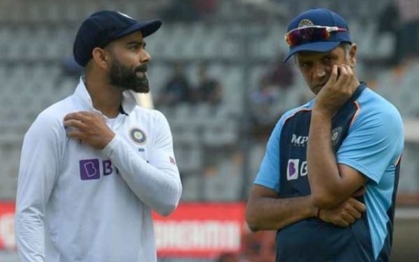 Virat Kohli and Rahul Dravid (Image Source: Twitter/BCCI)