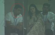 MS Dhoni with Sakshi Dhoni (Image Credit- Twitter)