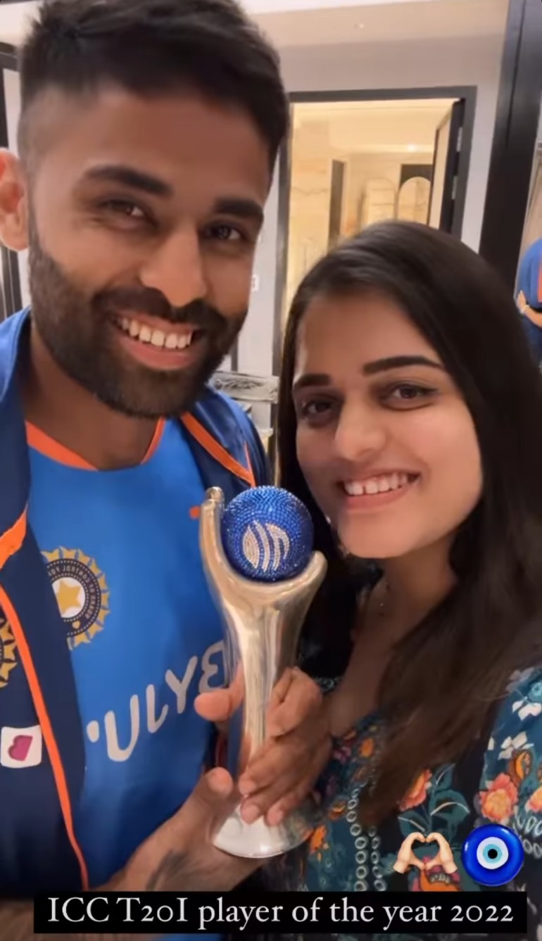 Suryakumar Yadav and Devisha Shetty (Pic Source-Instagram )