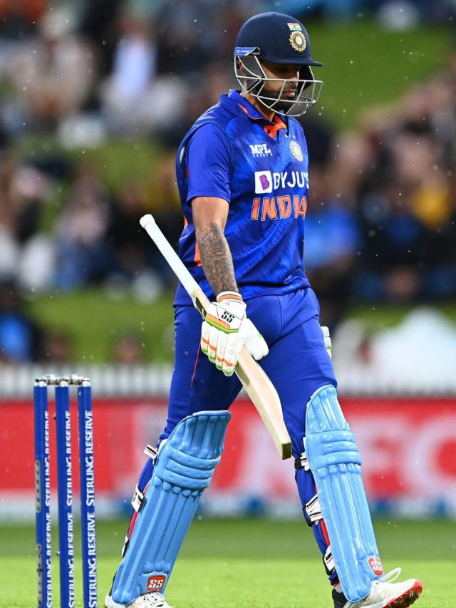 5 दिग्गज बल्लेबाज जो वनडे क्रिकेट में लगातार 3 बार शून्य पर आउट हुए 