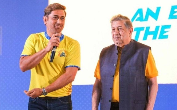 MS Dhoni and N Srinivasan. (Image Source: CSK)
