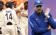 Ravi Shastri and Team India (Image Credit- Twitter)