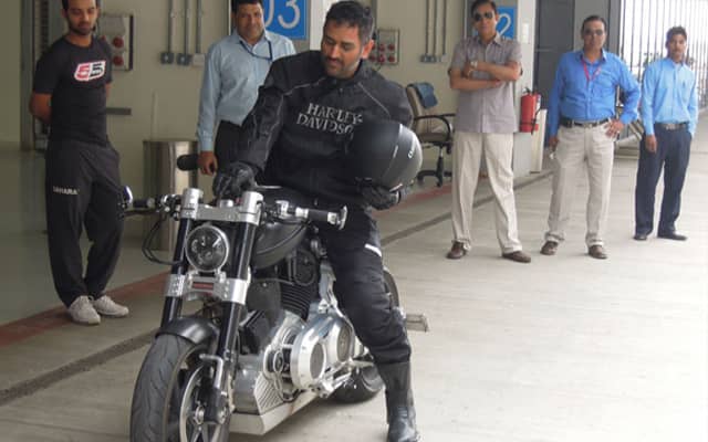 MS Dhoni Sports Bike (Pic Source-Twitter)