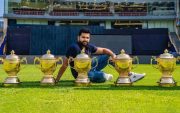 Rohit Sharma with IPL Trophy. (Image Source: MIX)