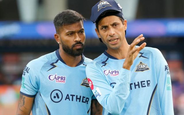 Ashish Nehra and Hardik Pandya. (Photo Source: Getty Images)