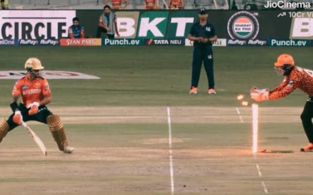Shikhar Dhawan Stumping (Pic Source-X)