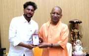 Kuldeep Yadav meets CM Yogi Adityanath