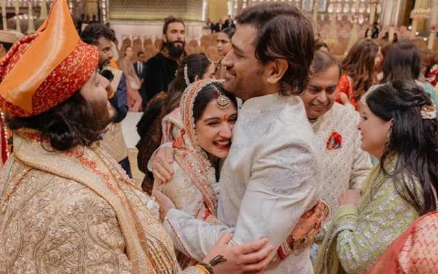 MS Dhoni Congrats Anant Ambani and Radhika Marchant On There Wedding (Pic Source-X)
