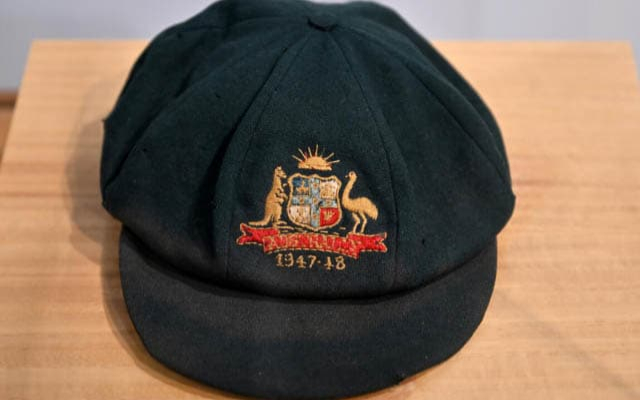 Donald Bradman's iconic 'Baggy Green' (Pic Source-X)