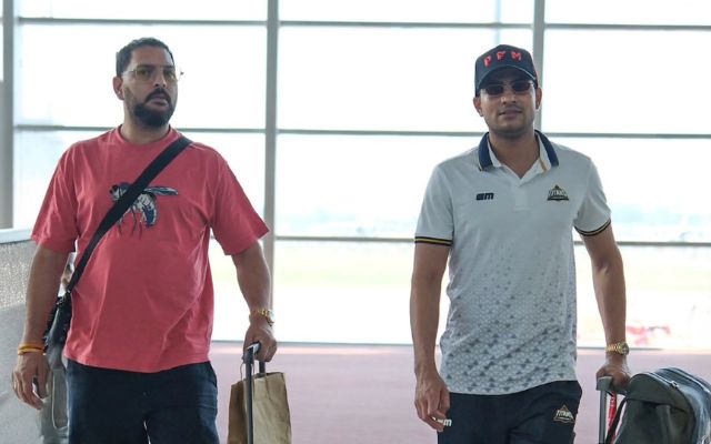 Yuvraj Singh & Shubman Gill (Photo Source: Insta)