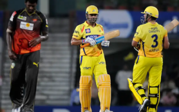 Thisara Parera and MS Dhoni (image via X)