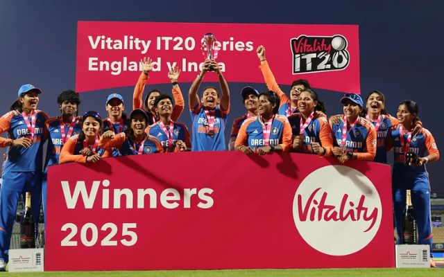 India Women's cricket team (image via Getty)