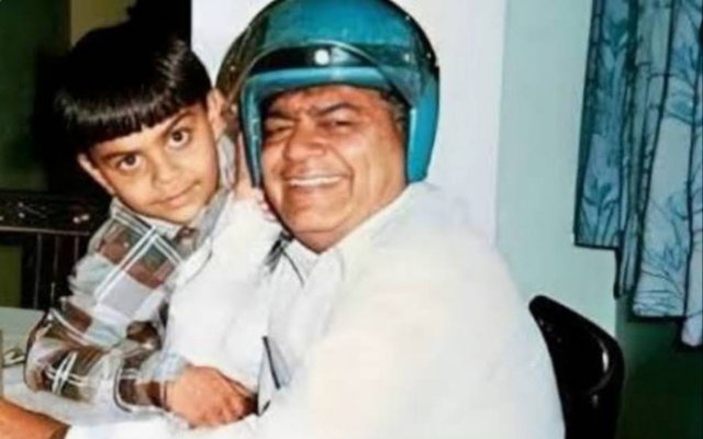 Virat Kohli with his father Prem Nath Kohli