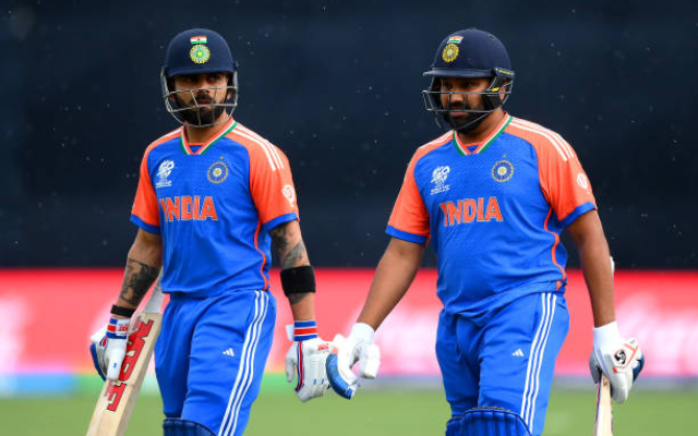 Virat Kohli (L) and Rohit Sharma (R) (image via getty)