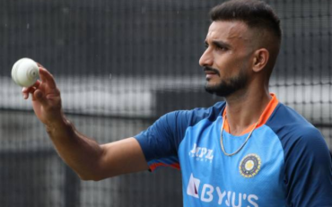 Harshal Patel Rejoins Gujarat After 14-Year Stint With Haryana (image via getty)