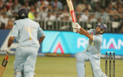 Yuvraj Singh (image via getty)