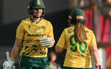 SAW vs INDW, 2nd T20I: south africa beat india by 8 wickets (image via Proteas Women/X)