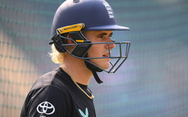 Jacob Bethell ruled out of IPL 2026 (image via getty)
