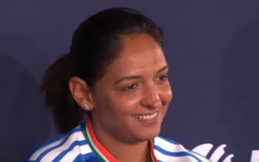 Harmanpreet snaps back at reporter over retirement question (image via X)