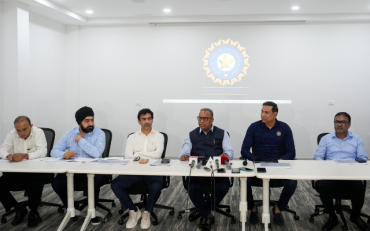 VVS Laxman Defends Centre of Excellence (image via BCCI/X)
