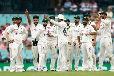 Wasim Akram slams Pakistan fans for hero's welcome to Razaullah (Image credit Twitter - X)