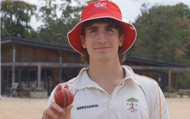 22-Year-Old Runs 100km to Set Bowling Run-up World Record (image via X)